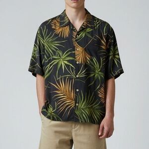 Tuttle Golf Collection Hawaiian Print Button Front Shirt Men Medium Italy Palms